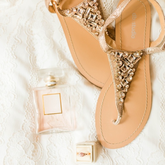 David's Bridal Sandals - Picture 1 of 2